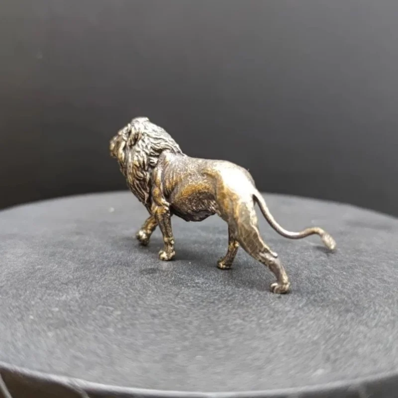 Mini escultura de león de lató - Art Craft Lion reseña y precio